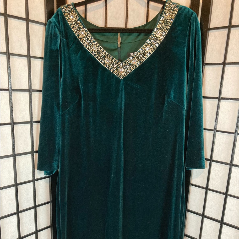 Cocktail Dress by SLNY